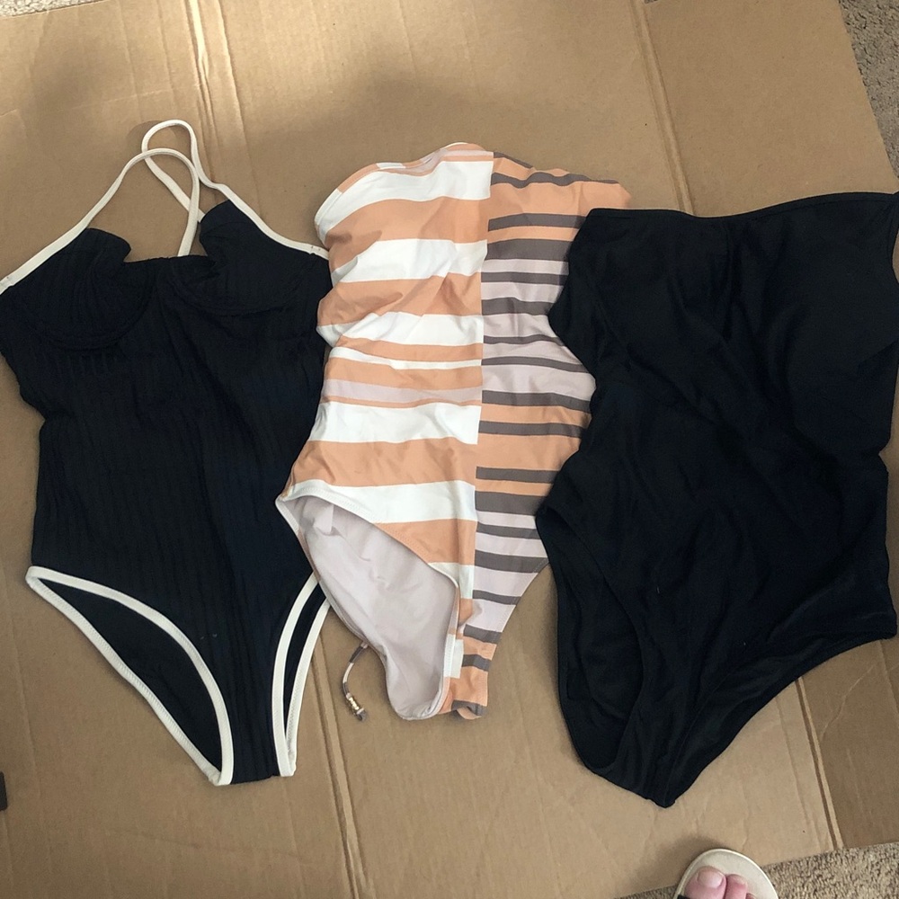 aerie Women's Black & Peach Striped One-Piece Swimsuit Set